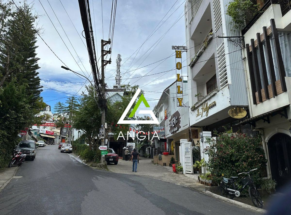 Nhà An Dương Vương - Giá: 9ty
