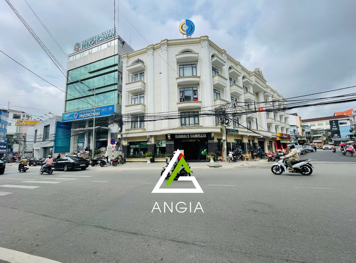 Nhà mặt tiền Phan Đình Phùng - Giá: 9ty4