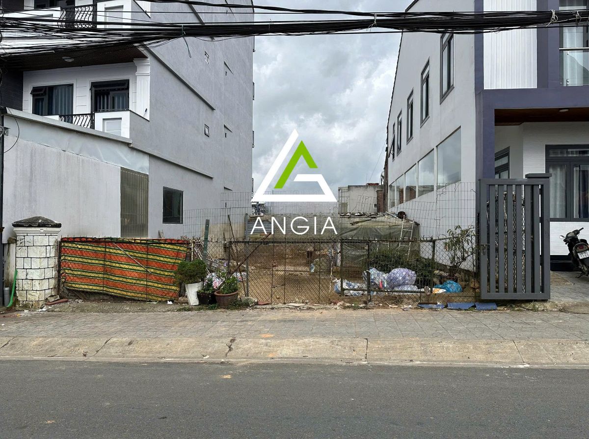 Đất mặt tiền Nguyễn Trung Trực - Giá: 8ty4