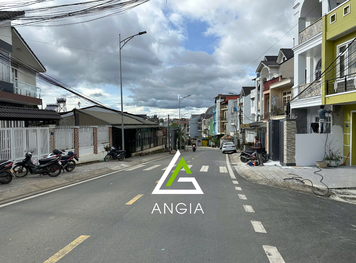 Nhà mặt tiền Tô Hiến Thành - Giá: 12ty 