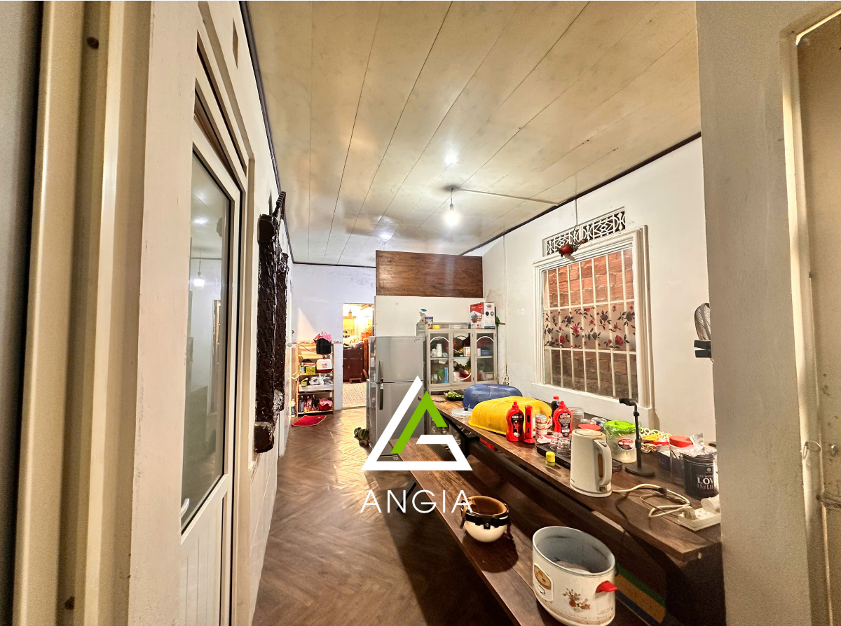 Nhà Nguyễn Trung Trực - Giá: 6ty, tlcc