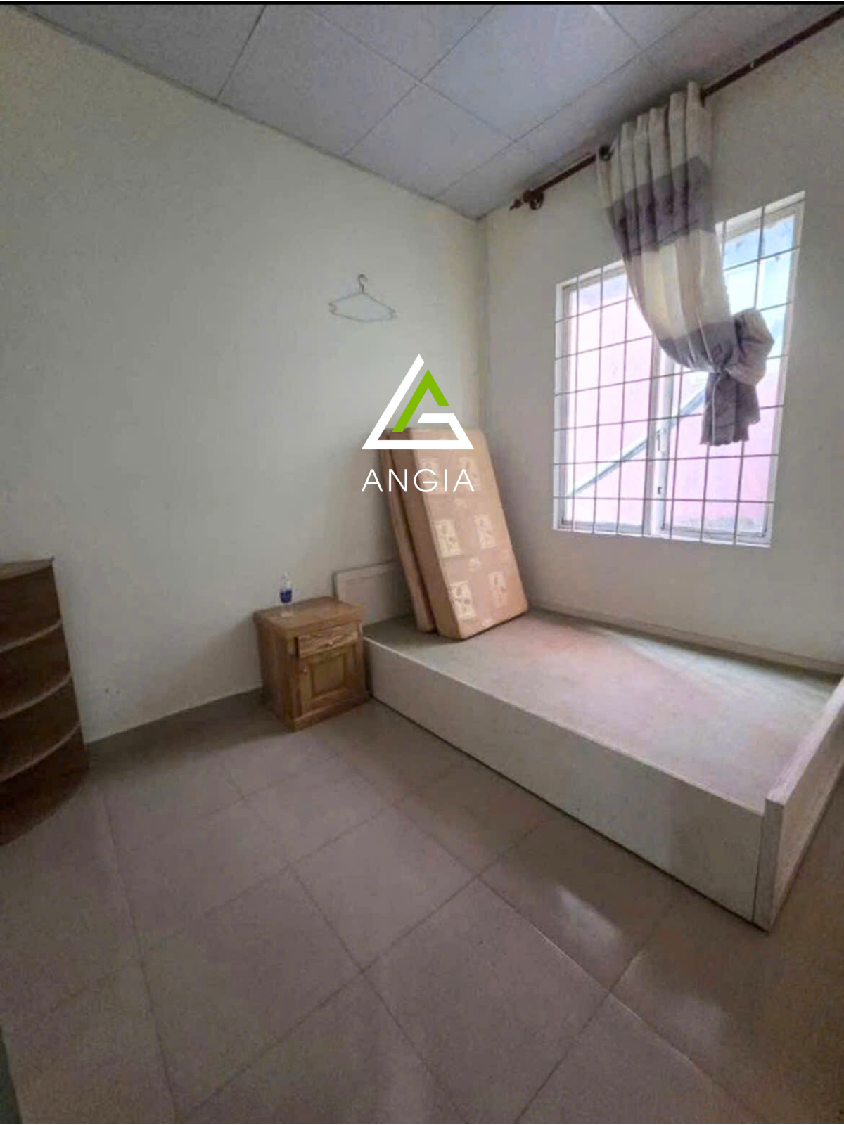 Nhà Nguyễn Trung Trực - Giá: 4ty8
