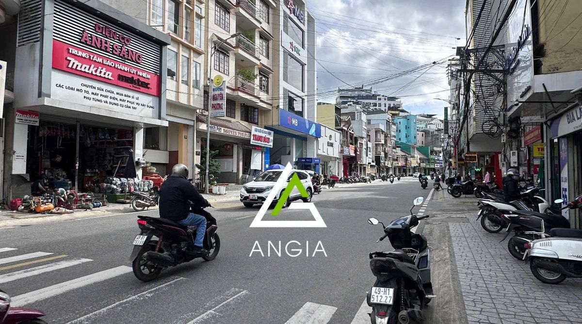 Nhà mặt tiền Phan Đình Phùng - Giá: 17ty