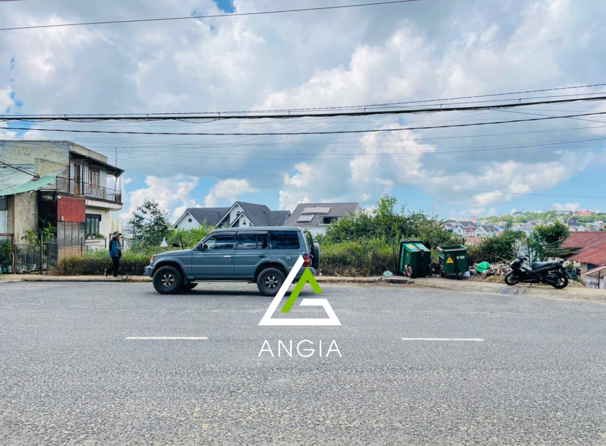 Đất 3 mặt tiền Mai Anh Đào - Giá: 98ty