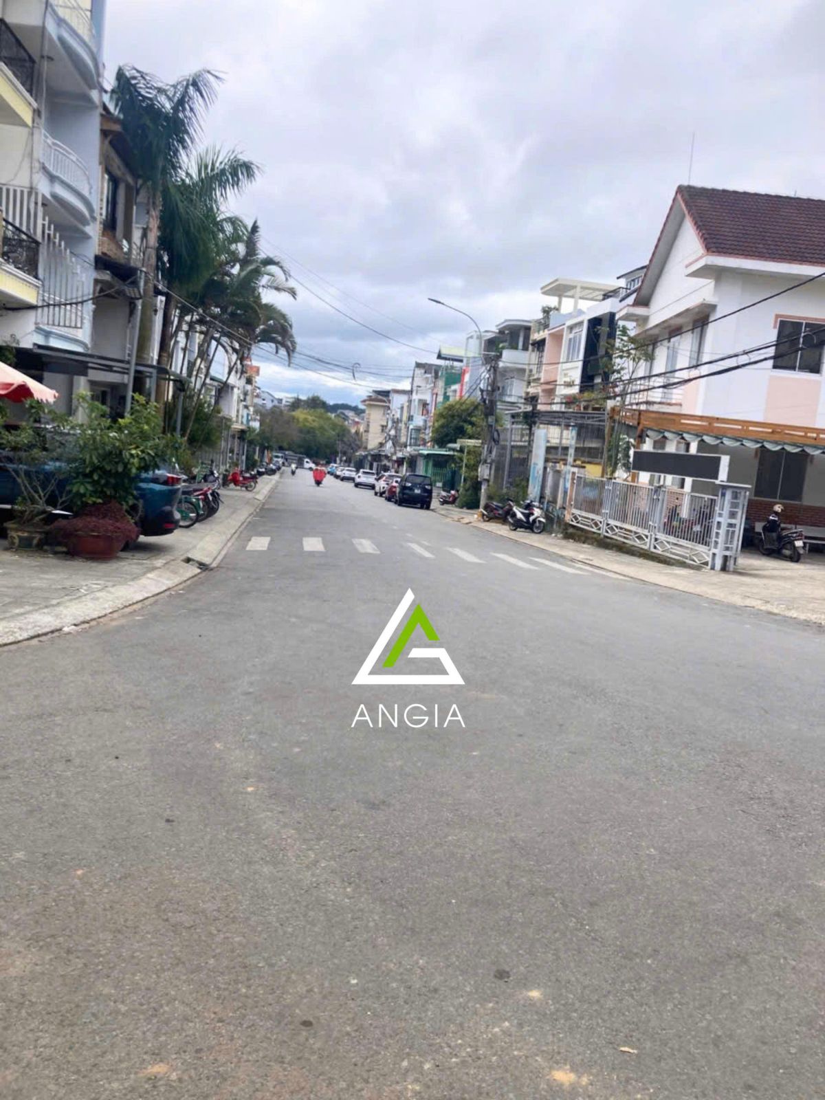 Biệt thự Nguyễn Lương Bằng- Giá: 30ty, tl mạnh.