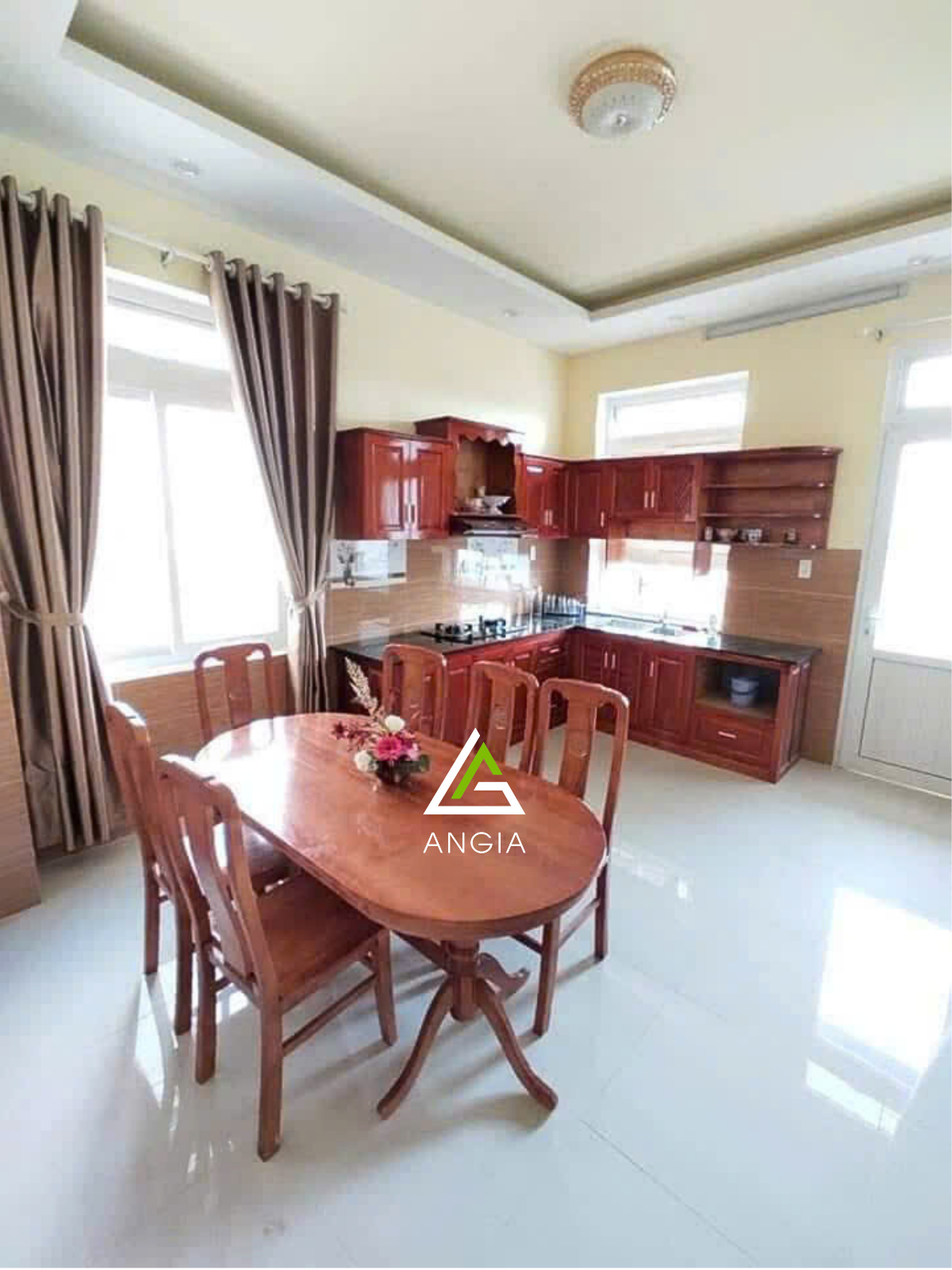 Nhà KQH Bạch Đằng - Ngô Quyền - Giá: 10ty