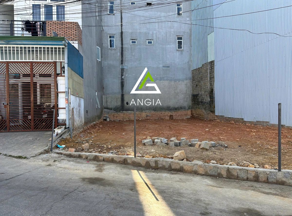 Đất Nguyễn Đình Chiểu - Giá: 7ty