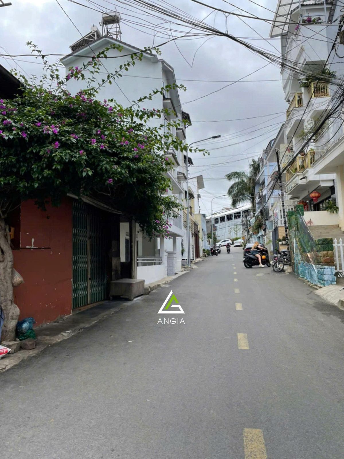 Biệt thự Nguyễn Thị Nghĩa - Giá: 21ty5, tlcc
