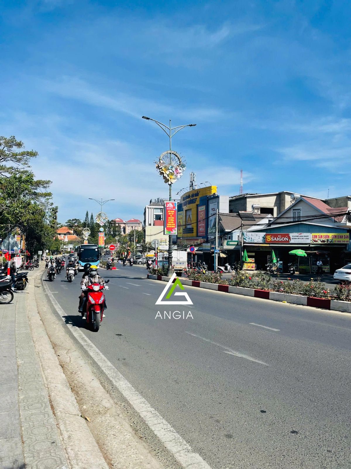 Đất Mặt tiền Ba Tháng Tư - Giá: 65ty