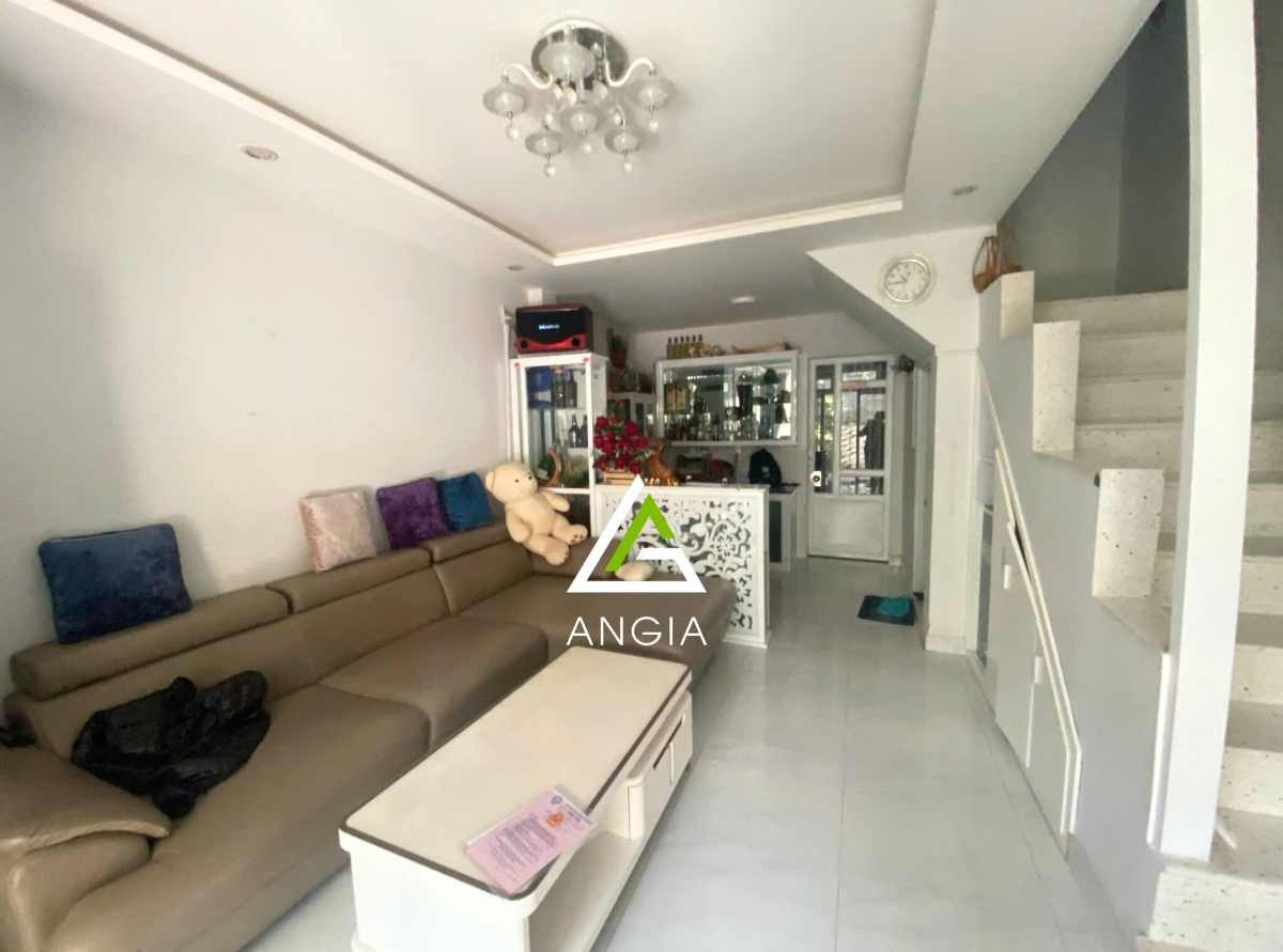 Nhà Đồng Tâm - Giá: 4ty850