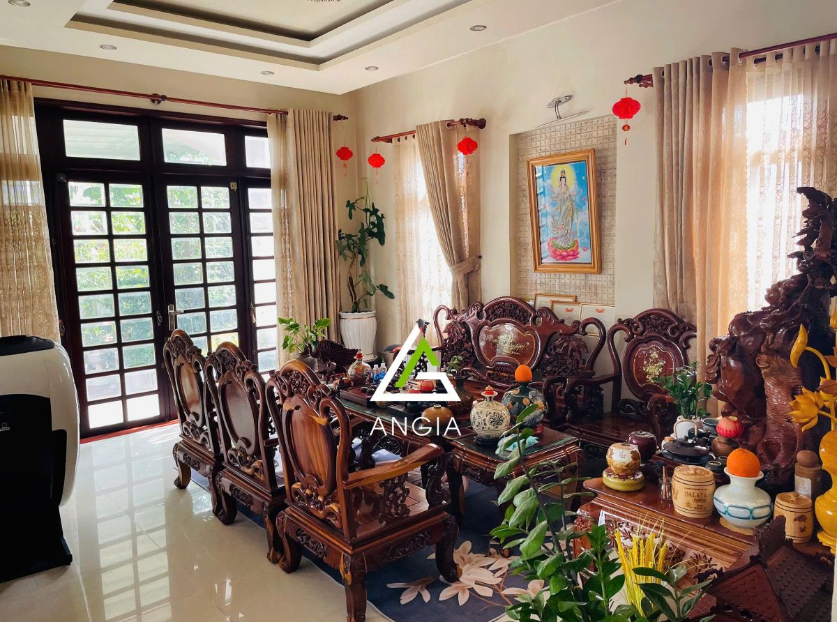 Nhà Triệu Việt Vương - Giá: 60ty