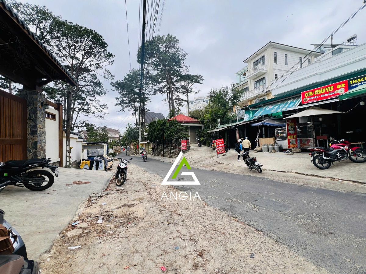 Biệt thự 2 mặt tiền Hoàng Hoa Thám - Giá: 75ty