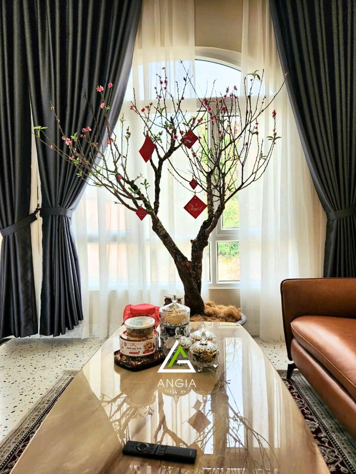 Nhà Phù Đổng Thiên Vương - Giá: 9ty5