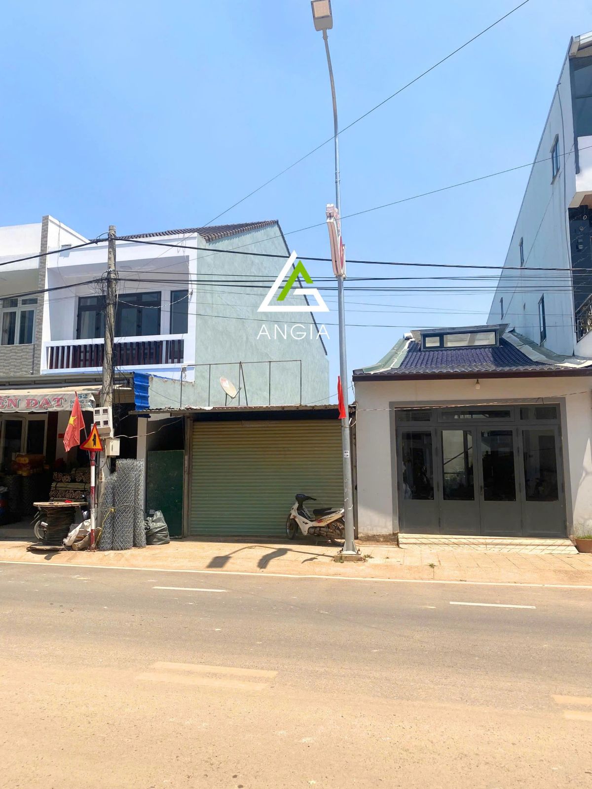 Đất mặt tiền Lạc Dương - Giá: 4ty2