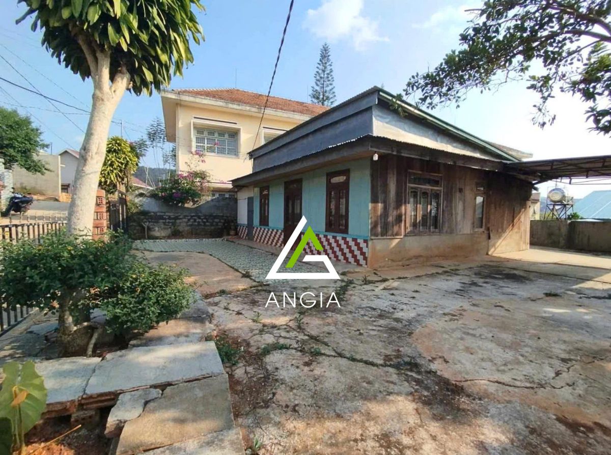 Nhà Xuân Sơn, xã Xuân Trường - Giá: 2ty7
