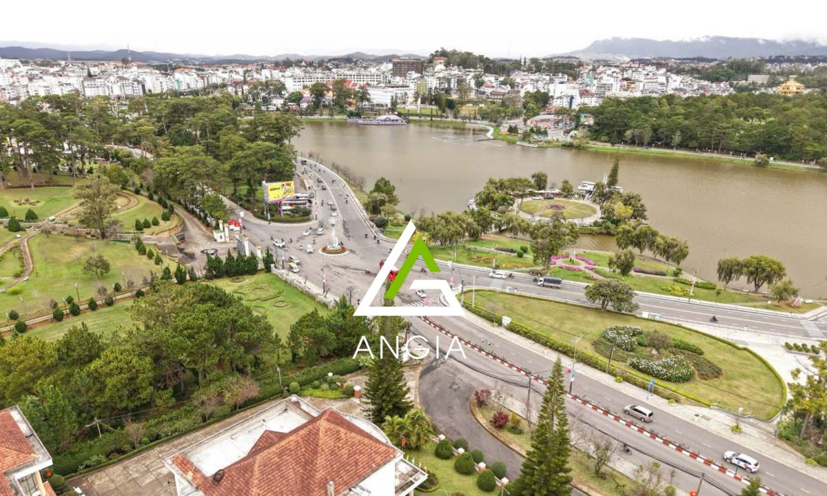 Nhà mặt tiền Chu Văn An - Giá: 35ty